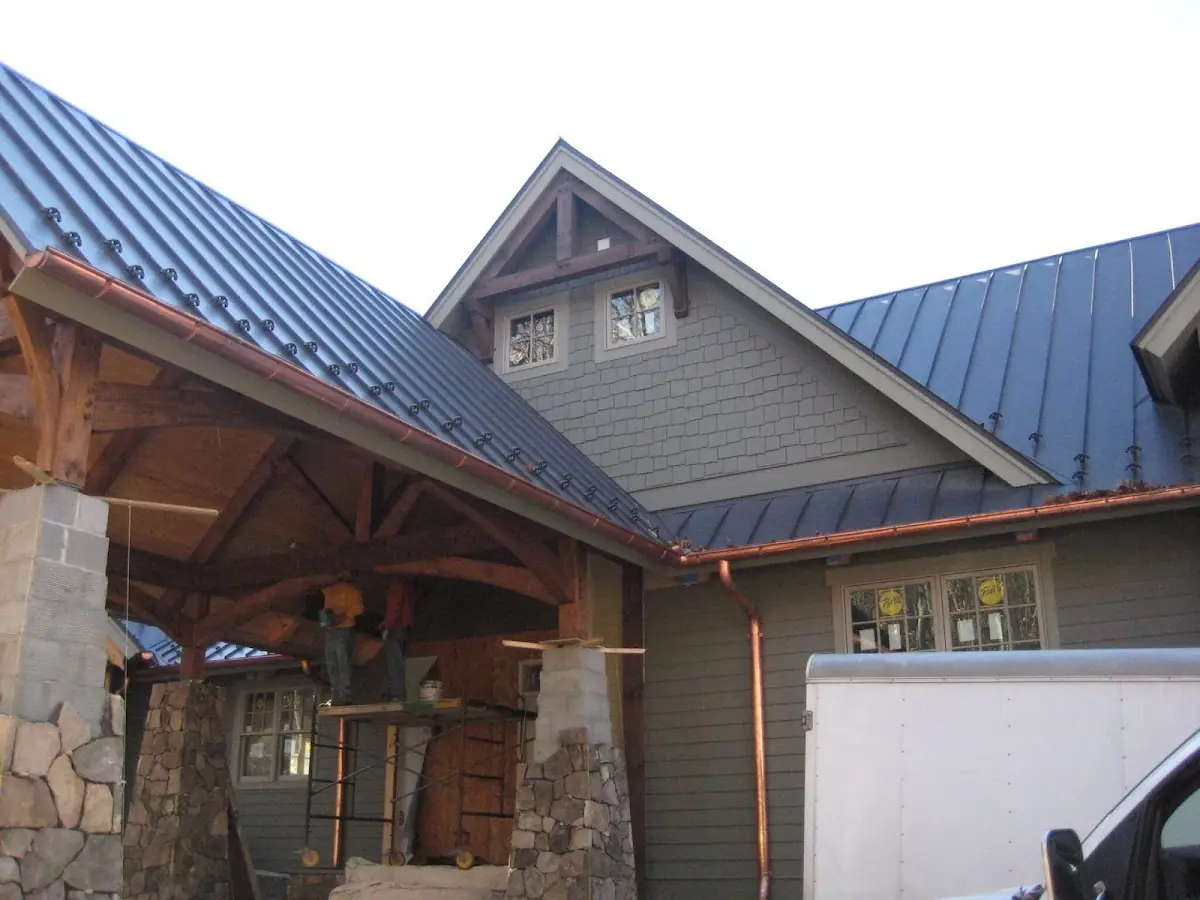 Craftsman Roofing team delivering quality roofing work in Quince Orchard Manor